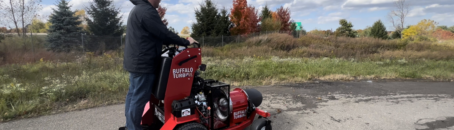 Buffalo Turbine Blitz Stand On Debris Blower It S All About Speed